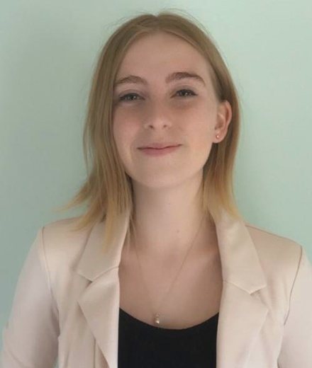 headshot_sierra_breyer.jpg Sierra Breyer