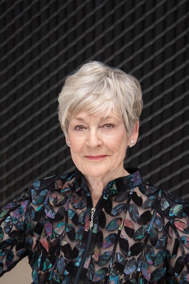 helen_molles_1_rs_0.jpg Helen Molles, Kleefeld Contemporary Advisory Board