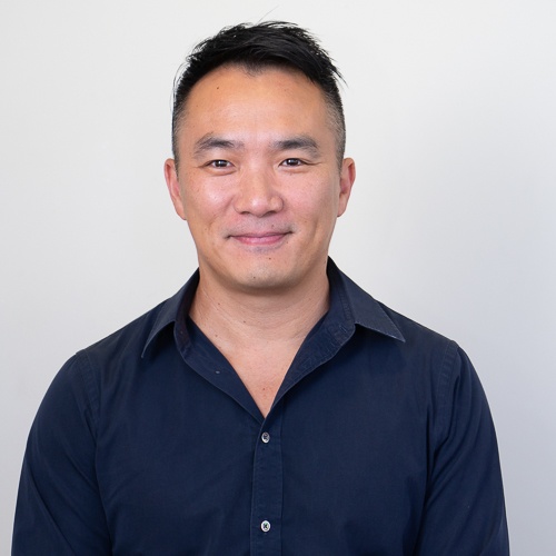 Hieu Nguyen headshot