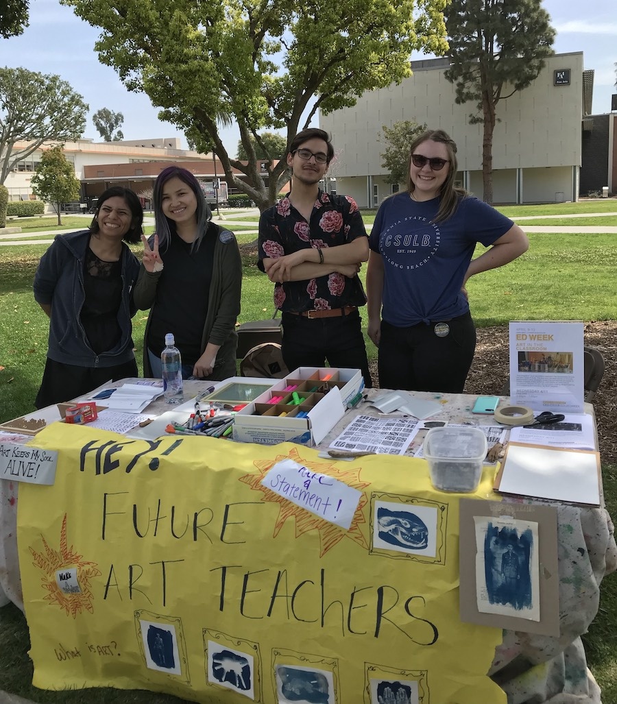 Art students at an Ed Week event