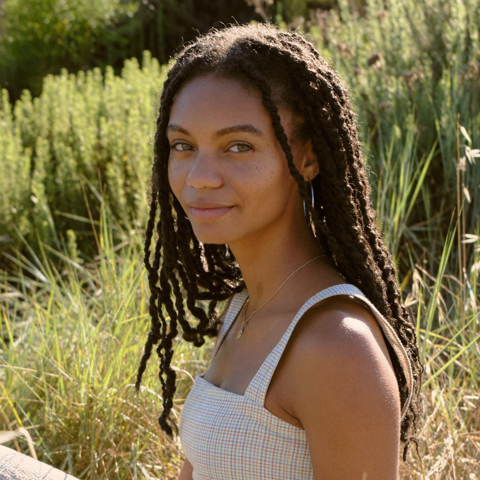leah_thomas_headshot_square.jpg Leah Thomas headshot