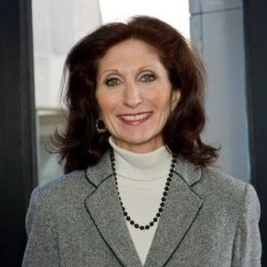 lisa_braverman.jpeg Dr. Lisa Braverman Photo