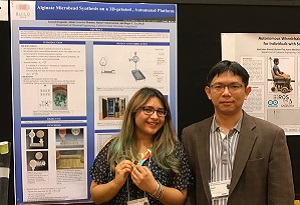 lo-research.jpg Roger Lo and student