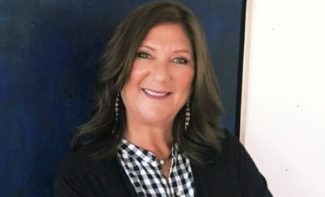 lori-bell-cropped.png Lori Bell