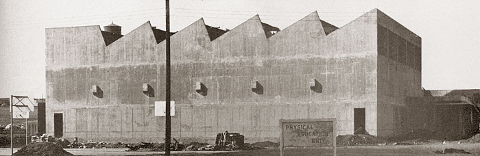 lyt_70_ggrads-physical.jpg building in progress,