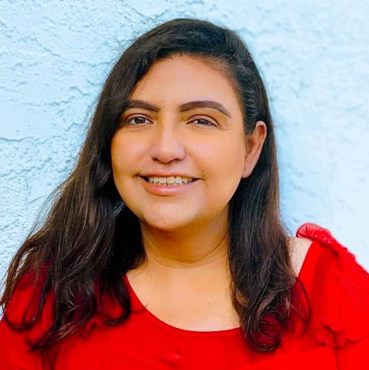 mariel_cisneros100.jpg Cisneros