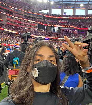 mario_arita_at_superbowl.png FEA student Mario Arita at Superbowl