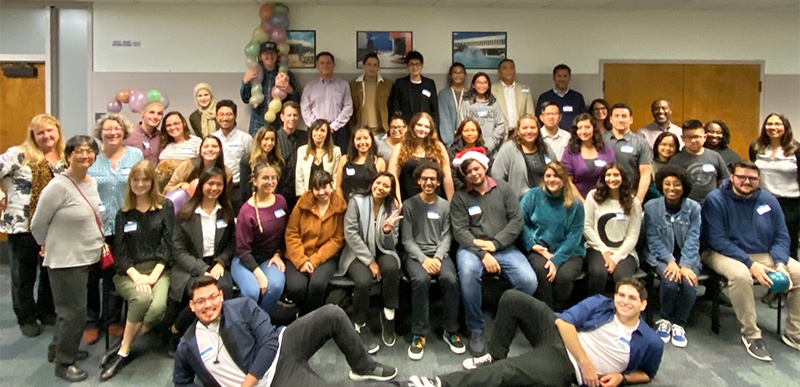 metric_family_mixer_2019_full_group.jpg event participants