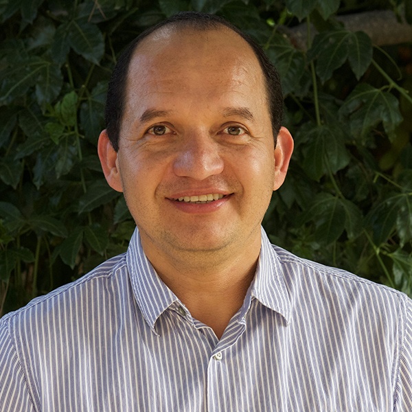 monge6x6.jpg Alvaro Monge