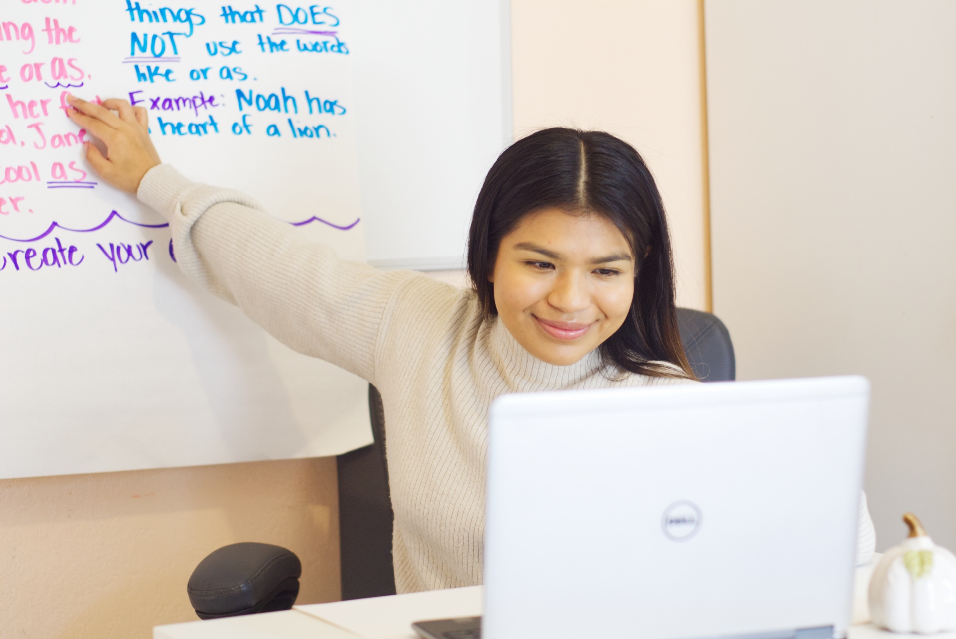 vanessa ramirez uses whiteboard