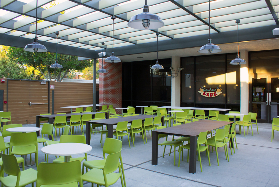 screen_shot_2017-07-07_at_2.46.19_pm.png Parkside Dining Outside Dining Area