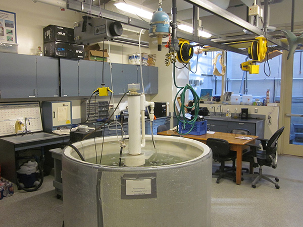 semi wet lab space