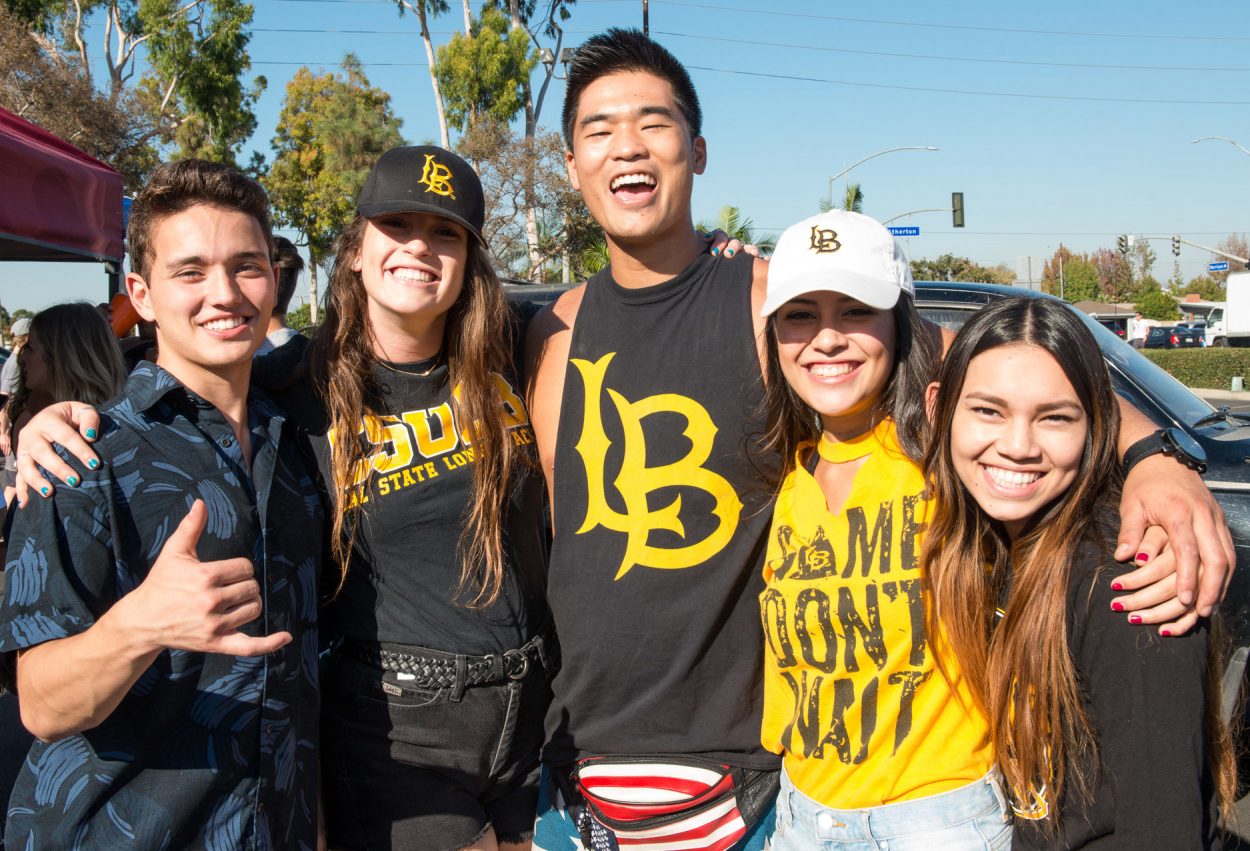 Students at CSULB