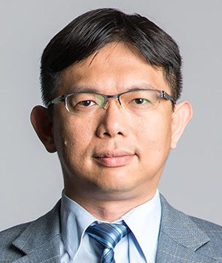 Roger C. Lo