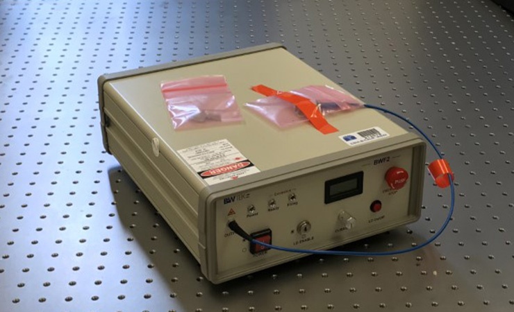vec135-laser_edmund_optics_445nm-212077_0.jpg Class 3B Laser