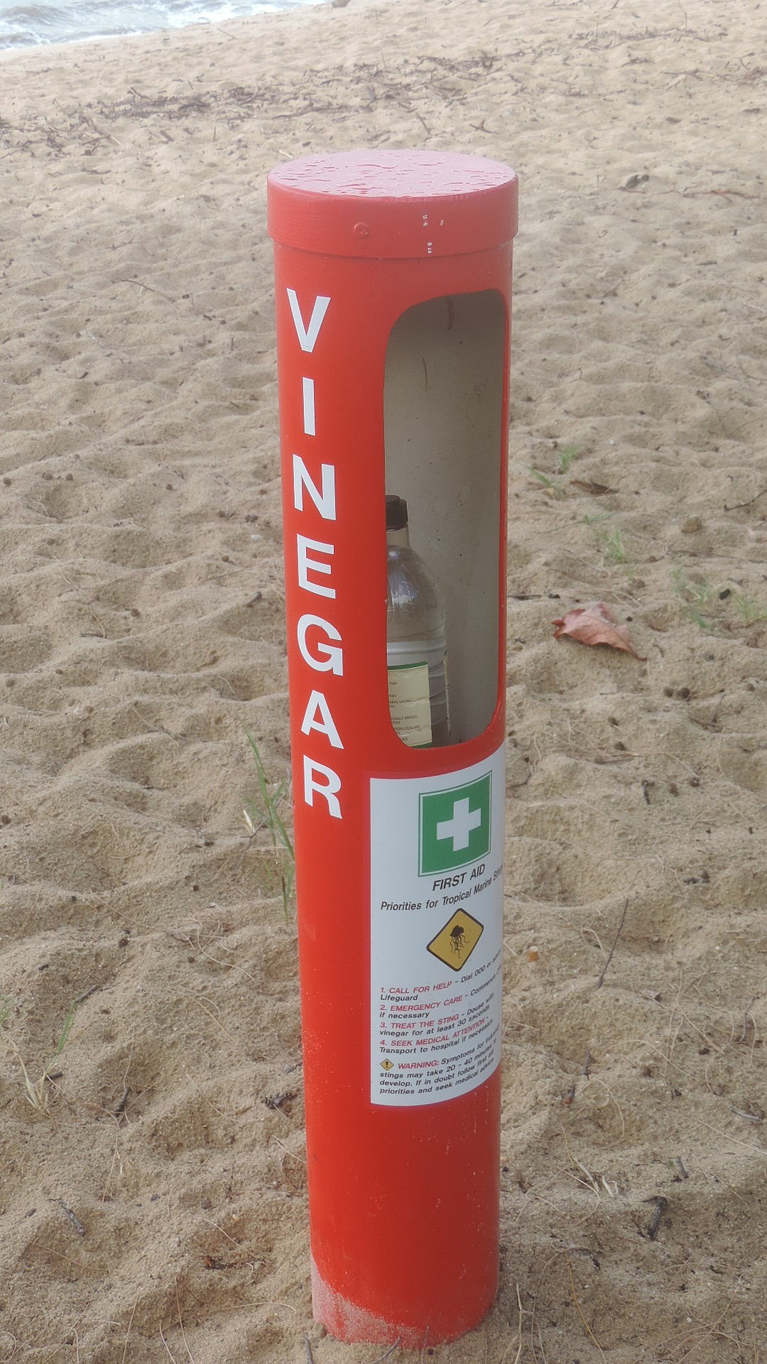 vinegar station at beach
