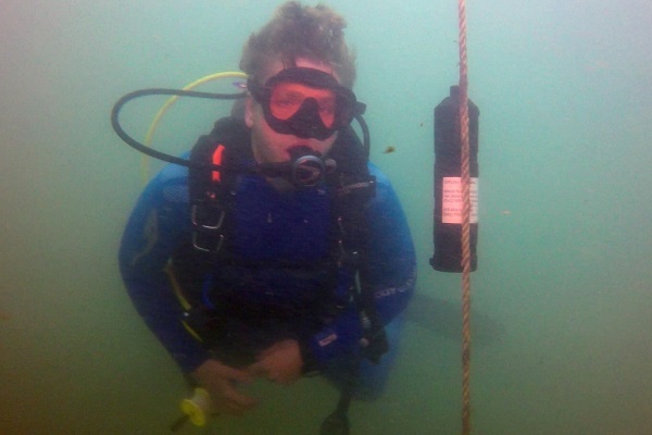 Vemco omni-directional underwater acoustic receiver
