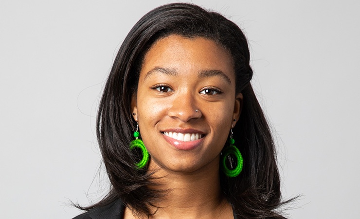 zoe_smith.jpg Zoe Smith