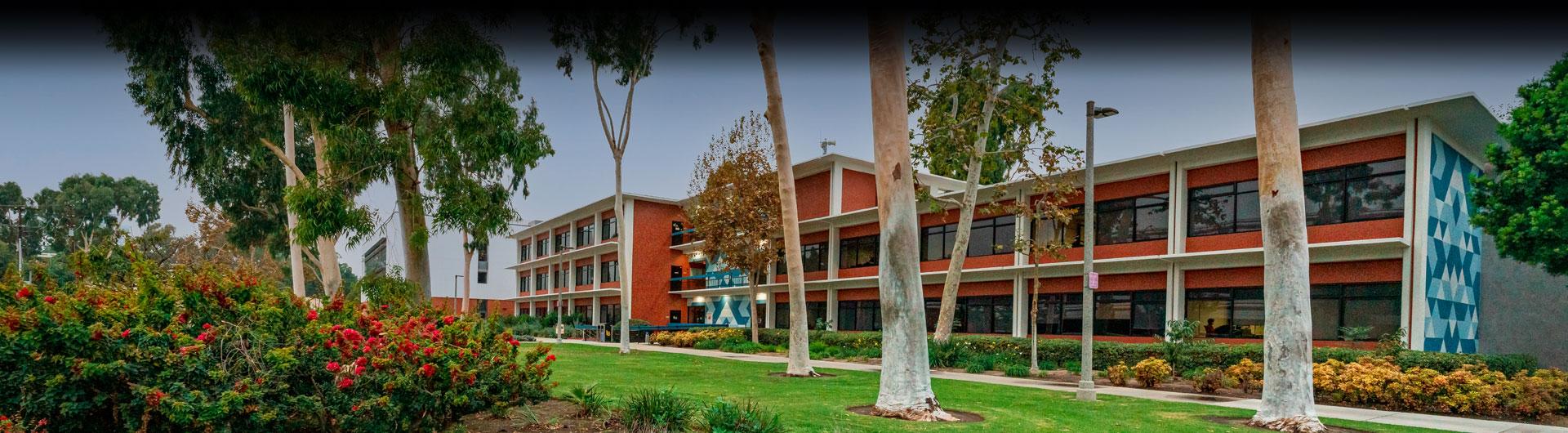 Social Sciences/Public Administration Building