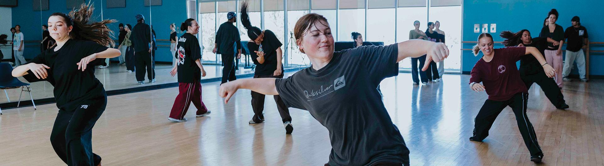 CSULB dance students learn moves from Versa-Style instructors