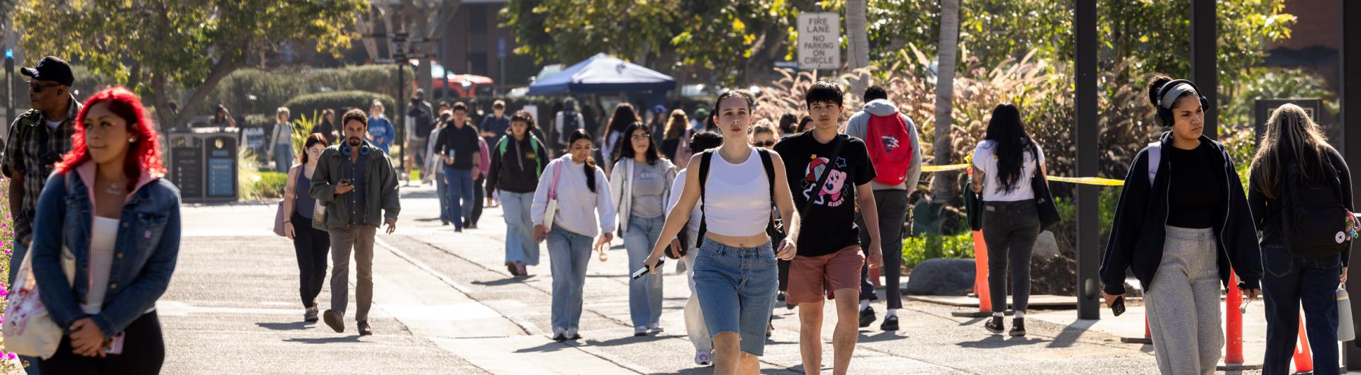 Students walking on the CSULB campus