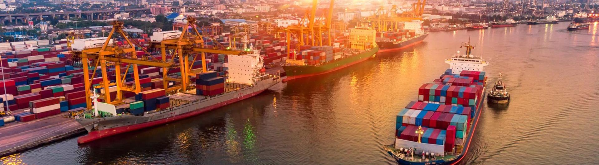 Container ship in the Port of Long Beach