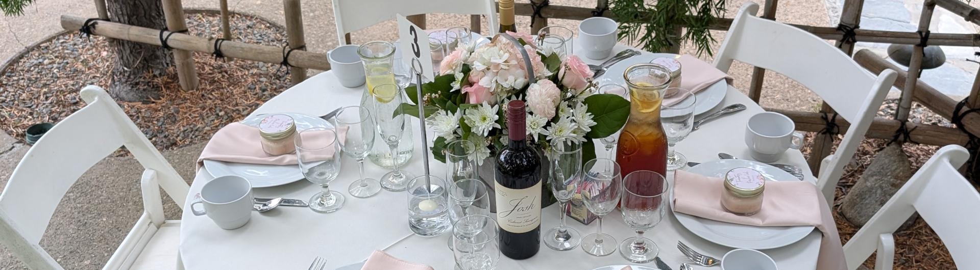 White and pink table setting