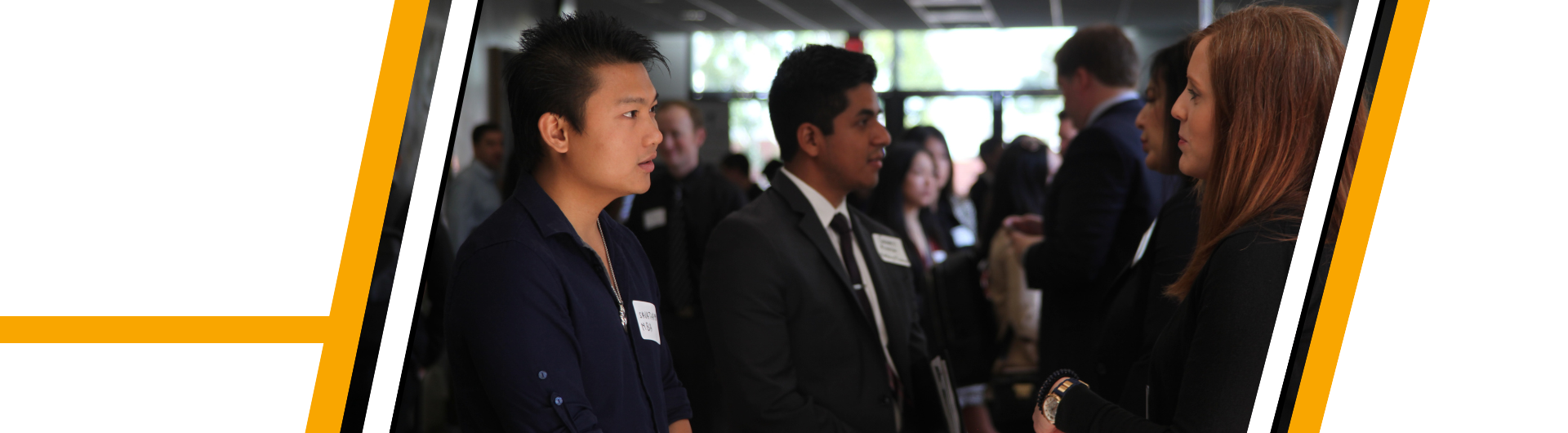 picture of student talking to recruiter at job fair