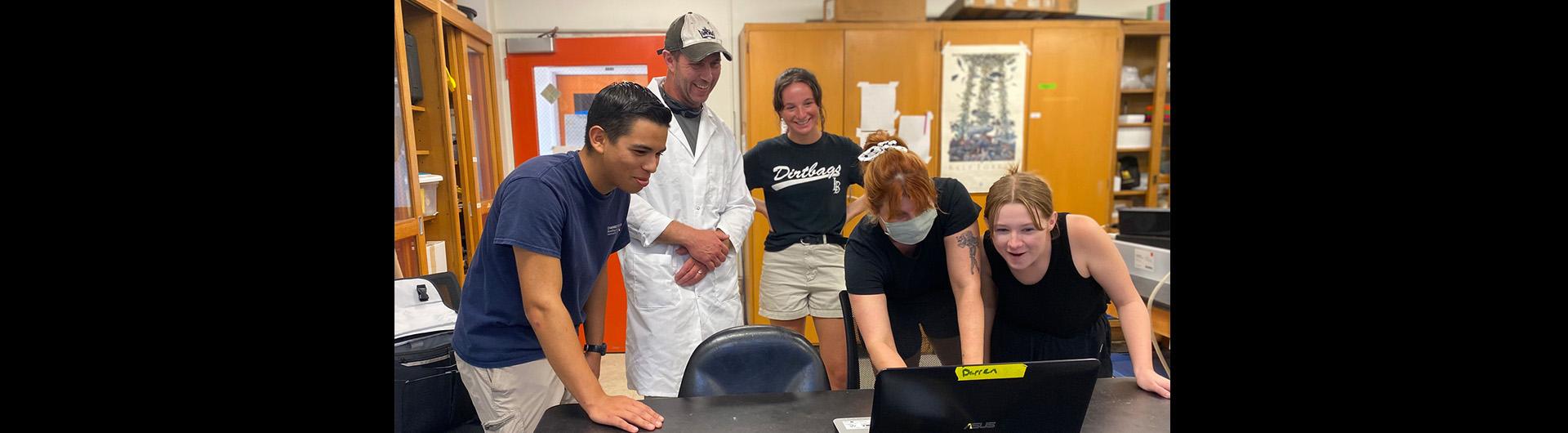 Darren Johnson and student researchers