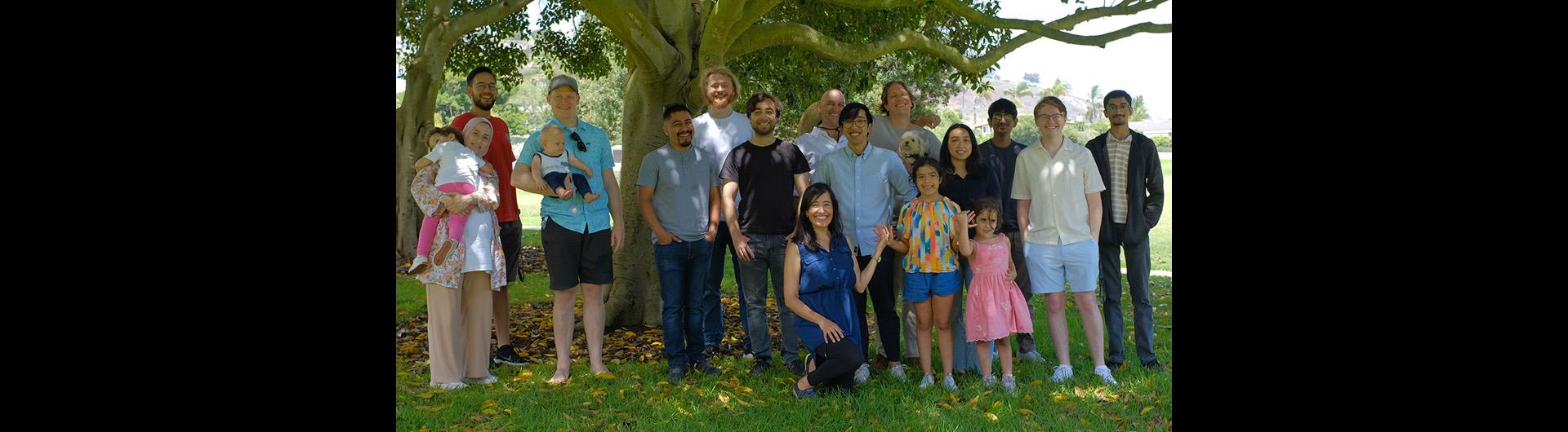 Claudia Ojeda-Aristizabal and student researchers