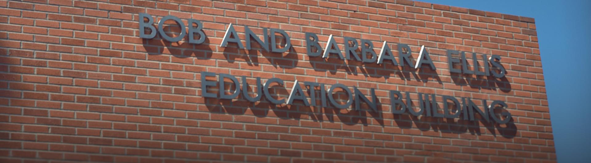 Image: banner_2040x750_ellis.jpg