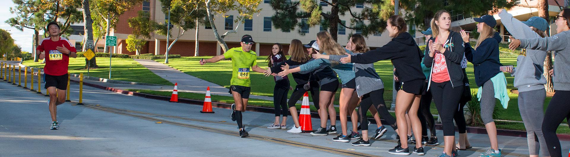 Thousands compete in marathon California State University Long Beach