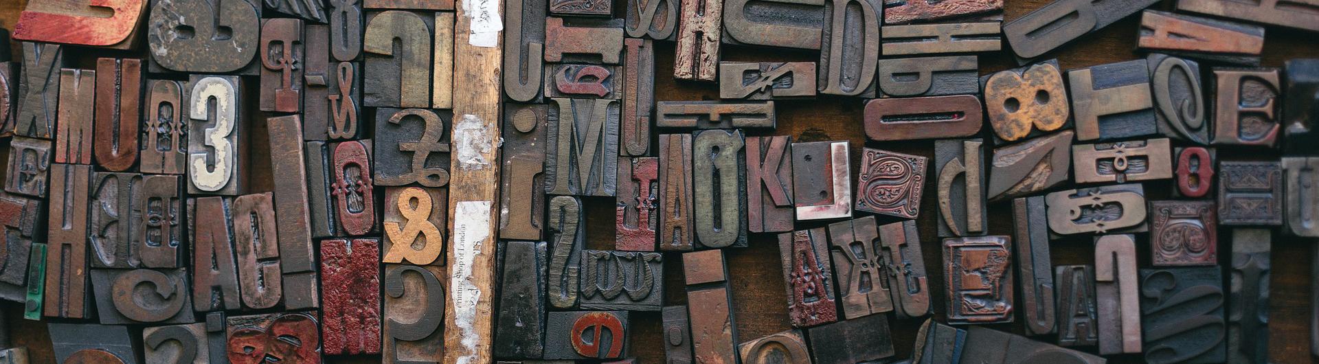 Movable wood type