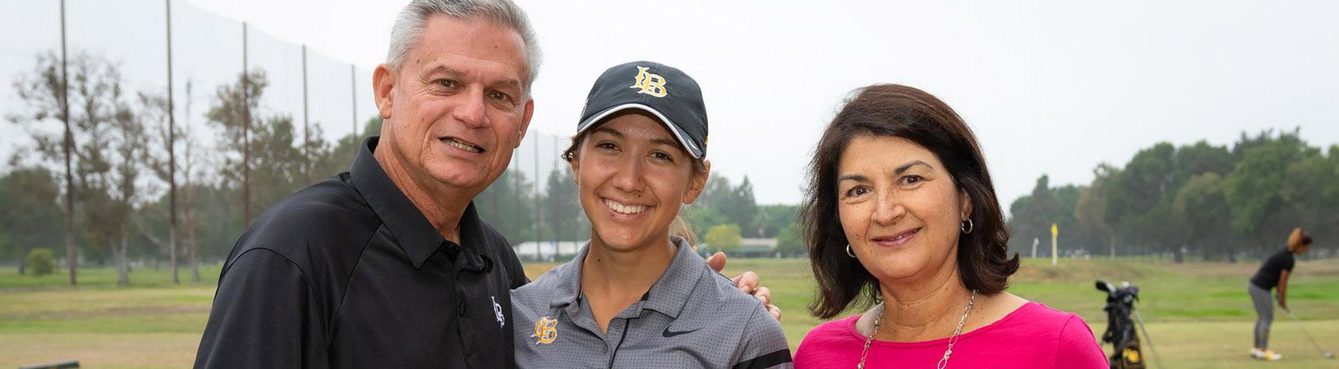 Dan Gooch, golfer Hunter Pate and Desiree Gooch