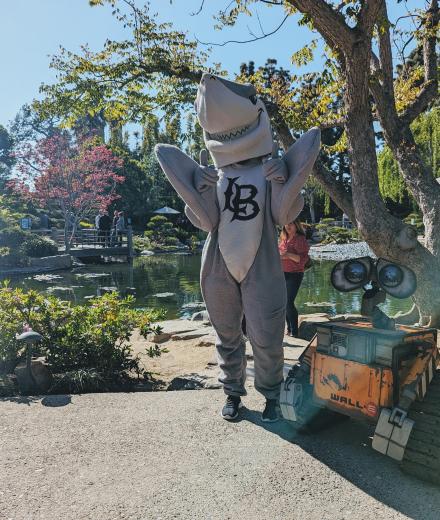 Elbee and wall-e at Japanese Garden
