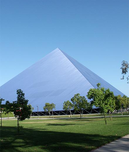 Walter Pyramid