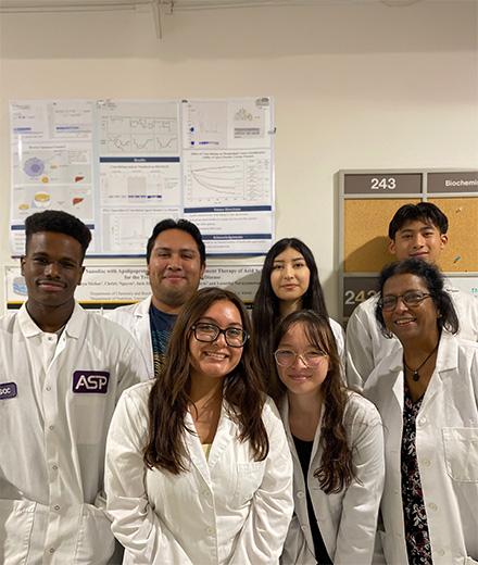 Vas Narayanaswami and her student researchers