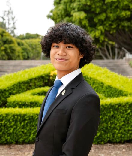 Andre Achacon Senior Profile