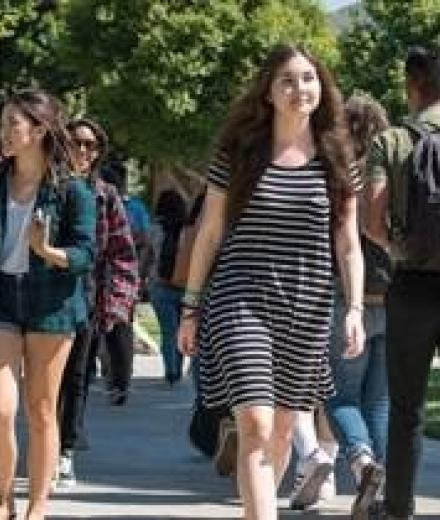 Image: aside_fm_studentswalking.jpg