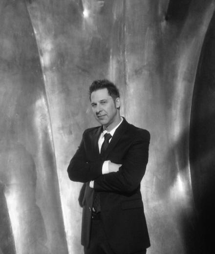 Dr. Robert Schug
