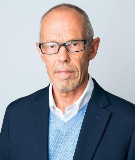 Dr. Rod Smith