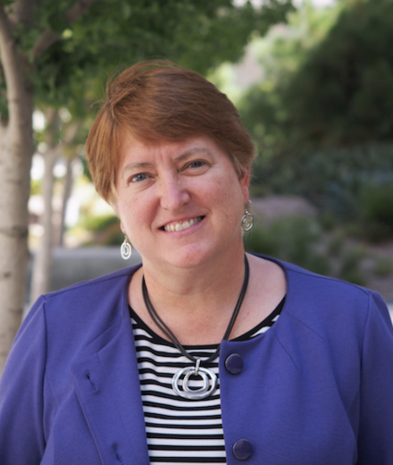 Dr. Laura Henriques