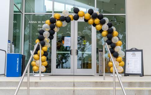 Alumni Gallery Photo 11