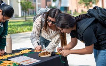Thankful Tree Event 