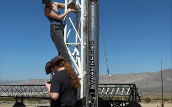 Gallery Rocket setup by students 
