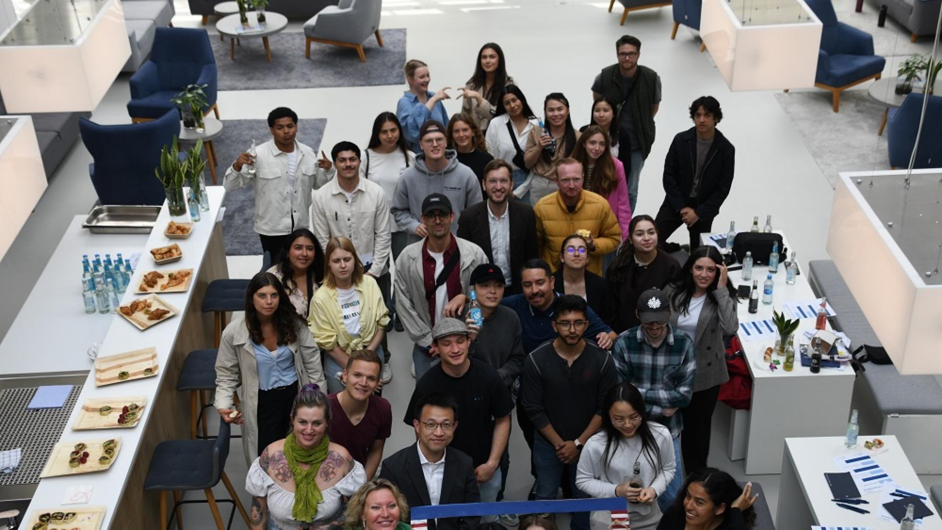 COB Study Abroad IB HAMBURG 2023 Students a group shot from above