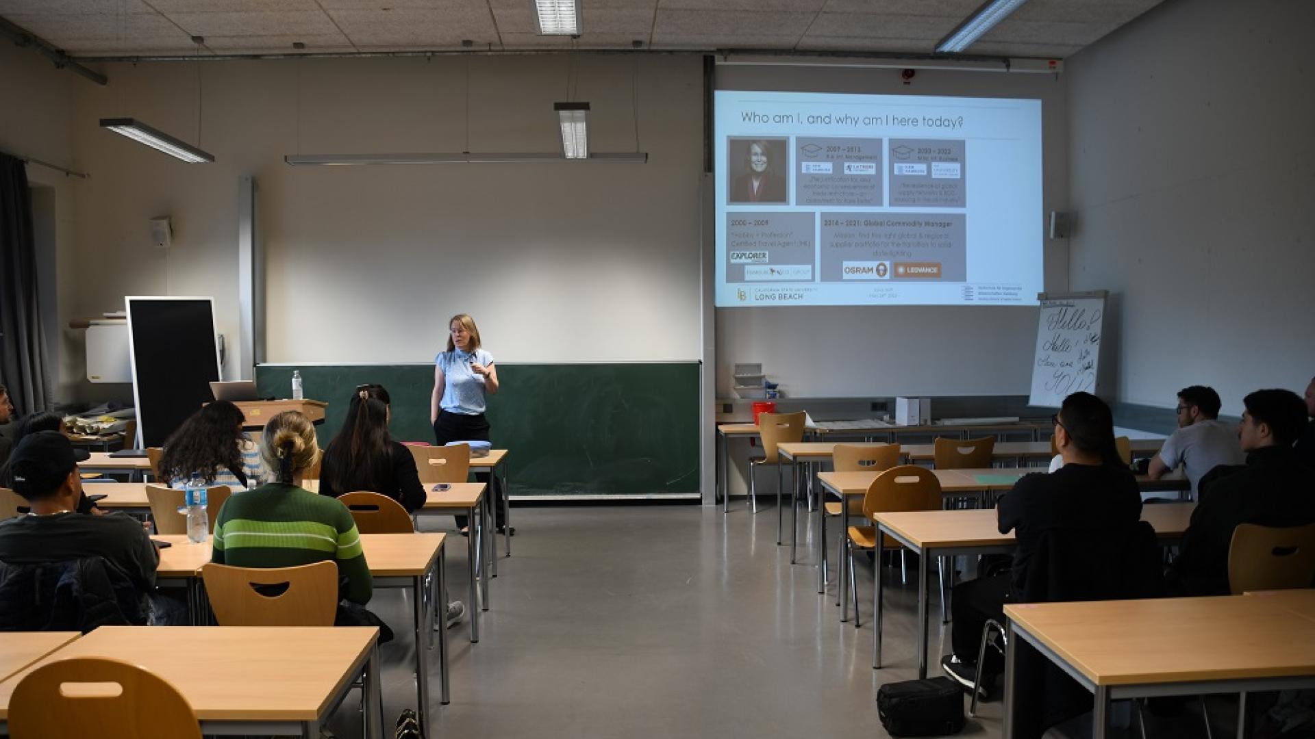 COB Study Abroad IB HAMBURG 2023 Students more speakers