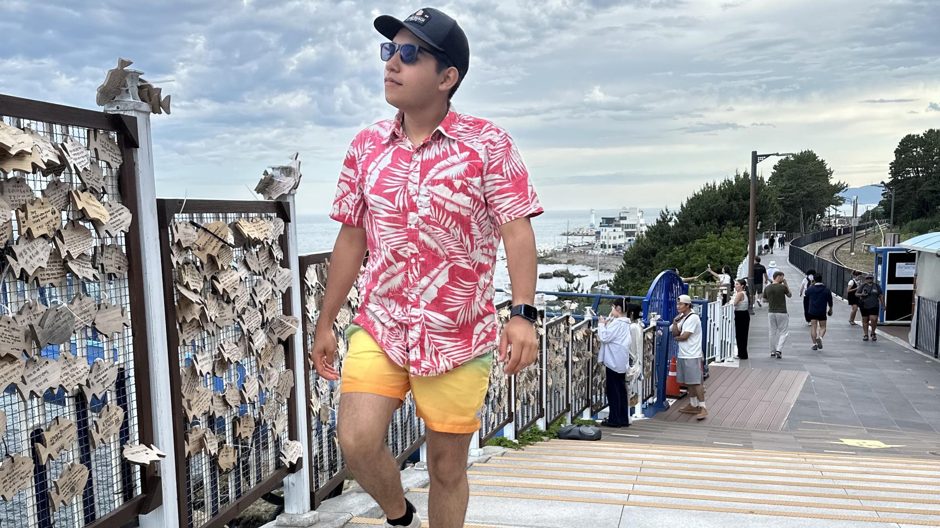 Kevin Villagomez mybeach Senior Profile