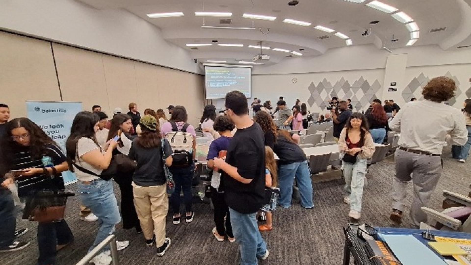 Students at the Accounting Day at the Beach 2026 COB