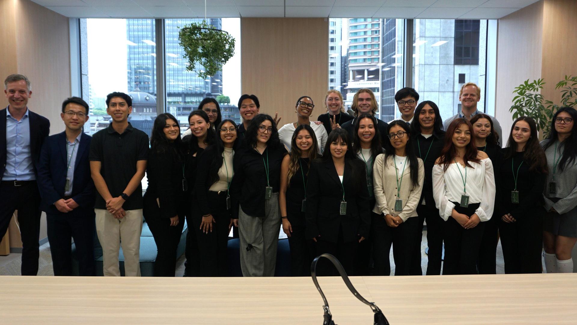 IB Japan students trip at company